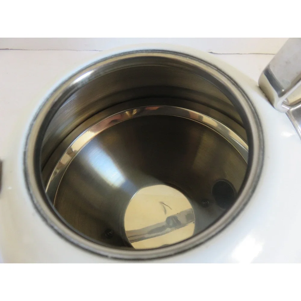 Calphalon White Enamel Stainless Steel Whistling Tea Kettle 2.7 Qt 2.5‎ L 0503